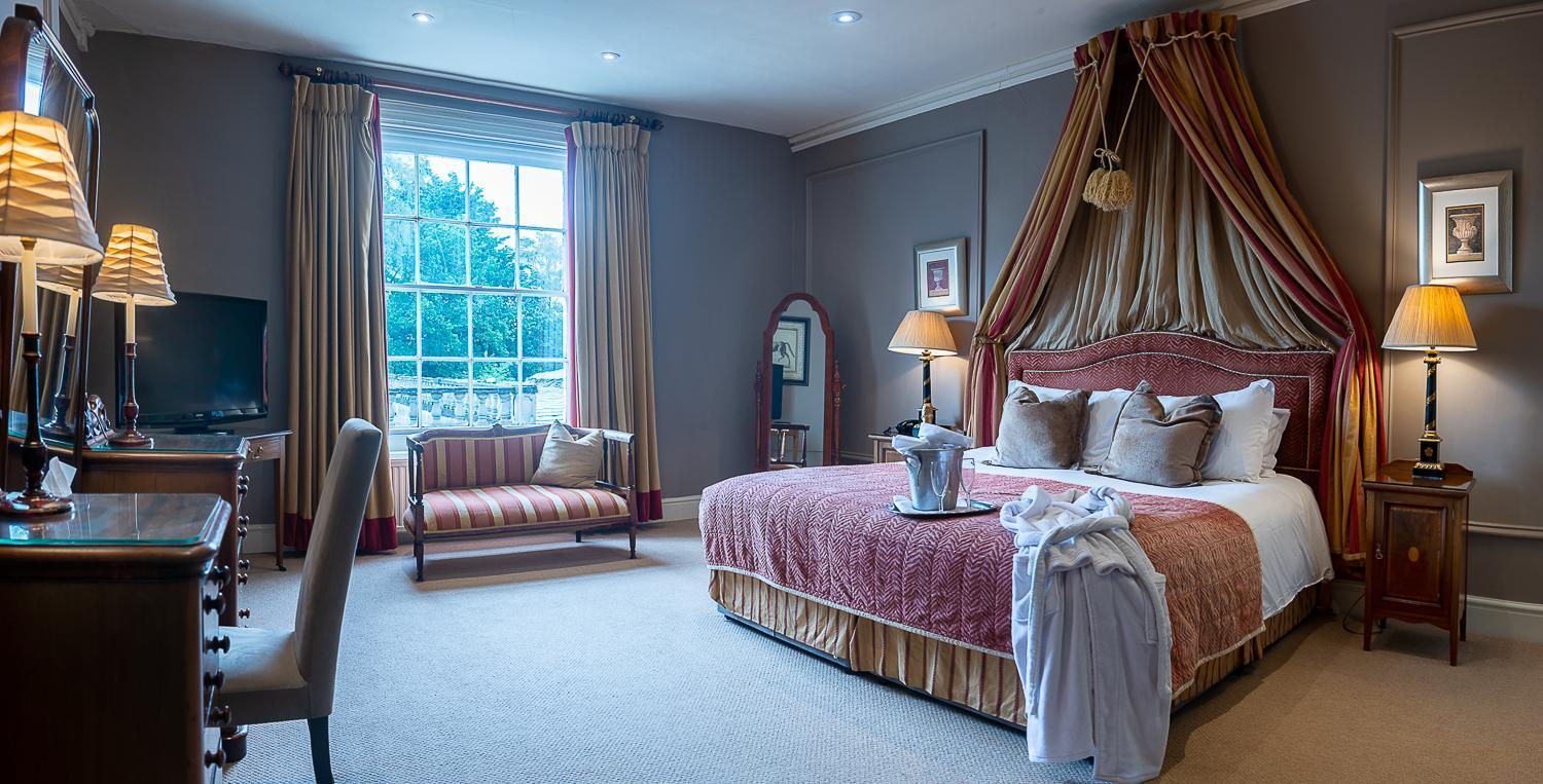 Rowton Hall Hotel And Spa Chester Bagian luar foto